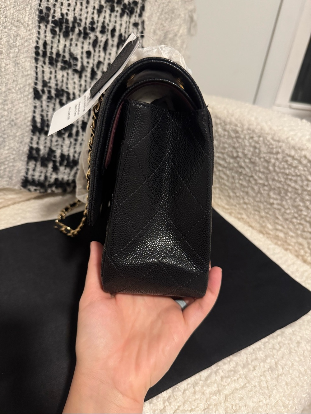 ✨CHANEL CLASSIC FLAP BAG ✨ - Picture 10 of 15